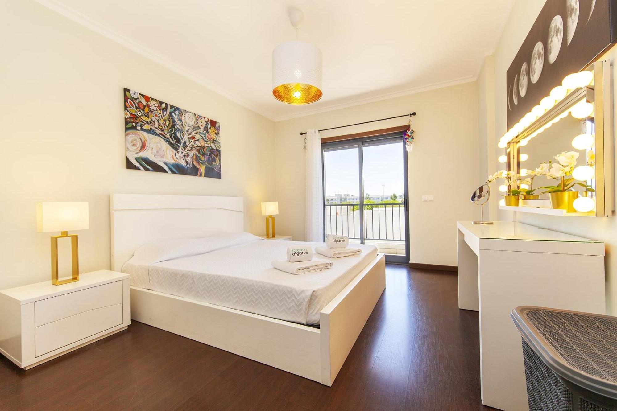 B03 - Luxury 2 Bed Lagos Marina Buitenkant foto