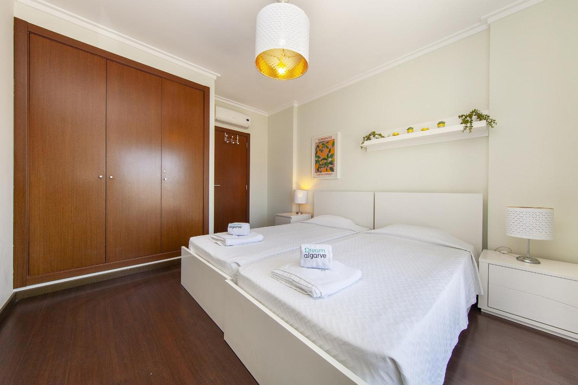 B03 - Luxury 2 Bed Lagos Marina Buitenkant foto