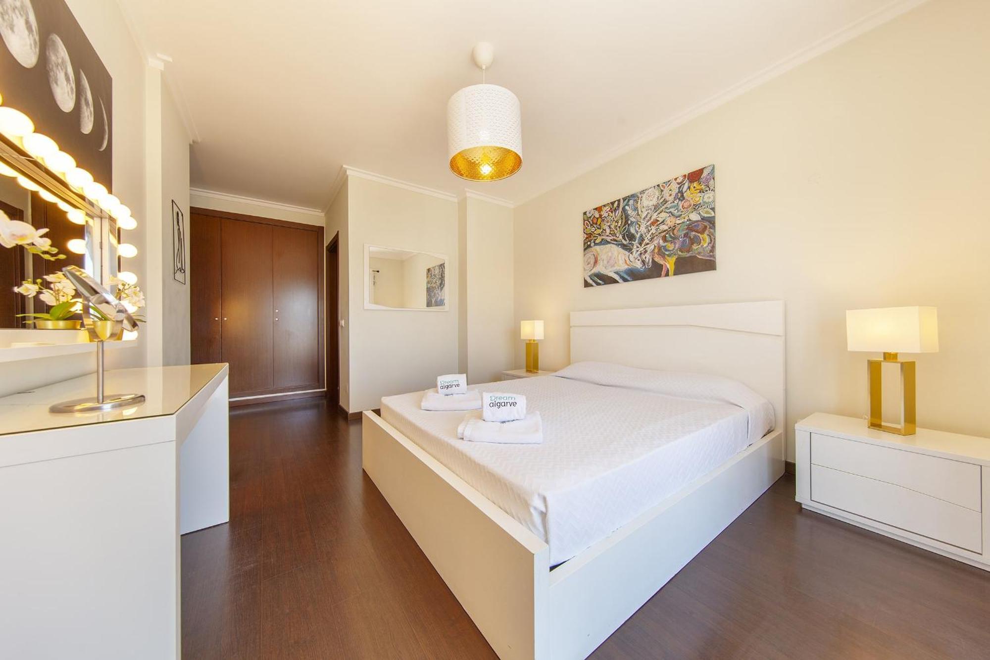 B03 - Luxury 2 Bed Lagos Marina Buitenkant foto